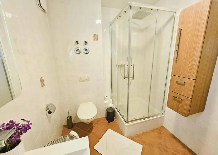 Charming 1br Retreat With Private Terrace * Люксембург